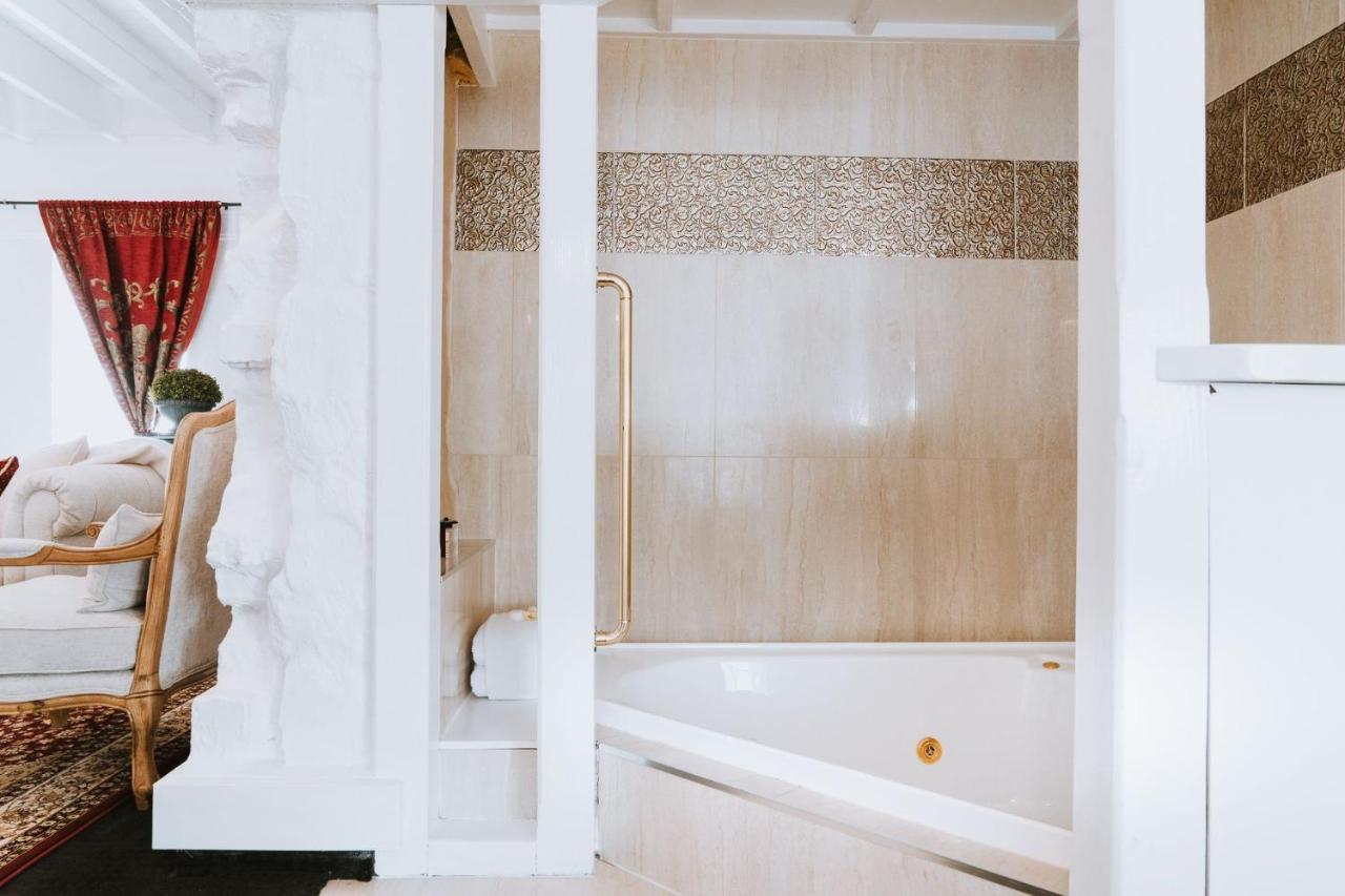 A Loft In The Mill Boutique Accommodation โอลินดา ภายนอก รูปภาพ