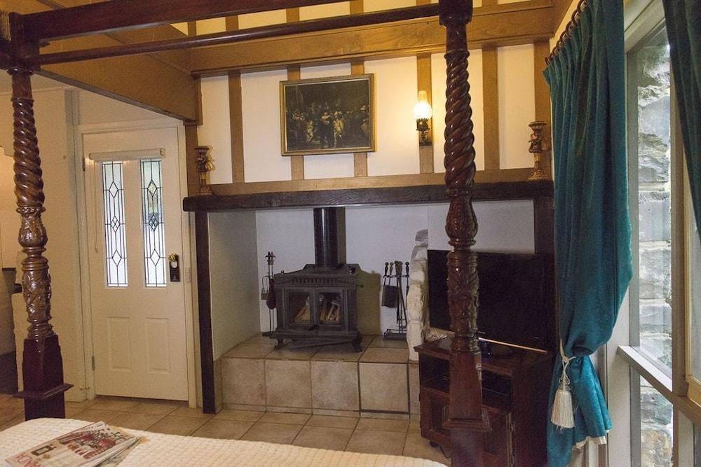 A Loft In The Mill Boutique Accommodation โอลินดา ภายนอก รูปภาพ