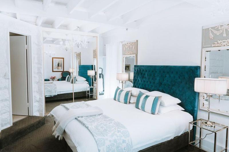 A Loft In The Mill Boutique Accommodation โอลินดา ภายนอก รูปภาพ