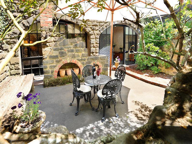 A Loft In The Mill Boutique Accommodation โอลินดา ภายนอก รูปภาพ